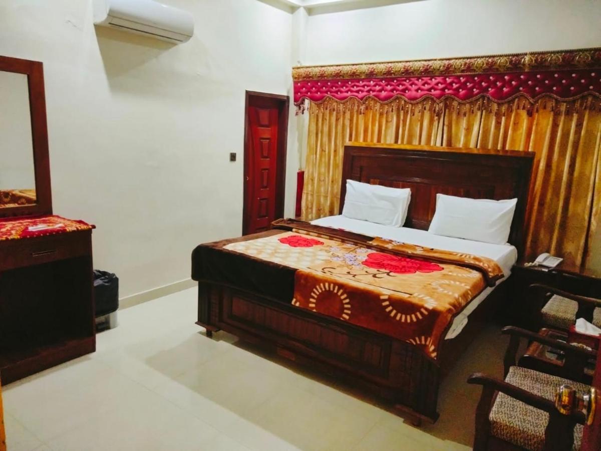 Hotel New Royal Residency Pechs Karachi Exterior foto